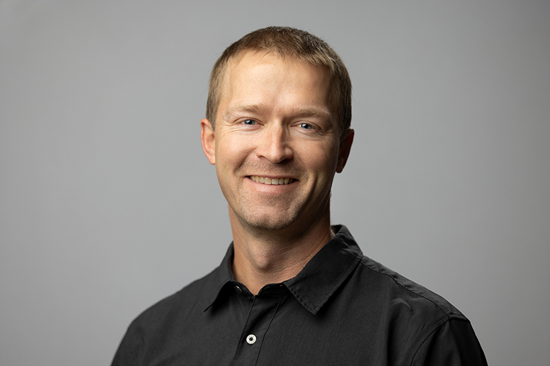photo of Adam Roth